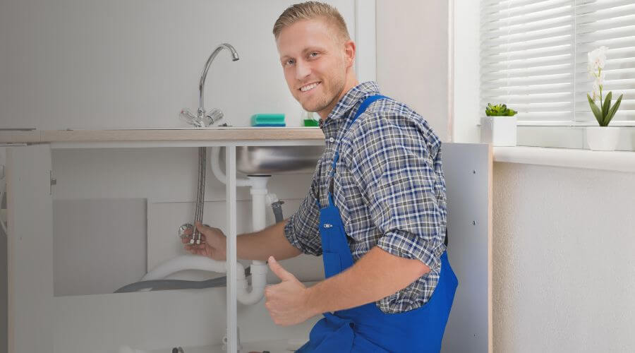 Local water heater installation in Camanche, IA